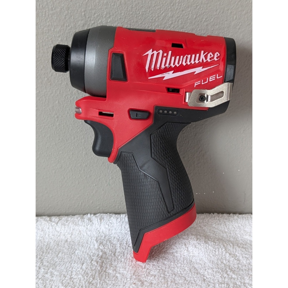 Milwauke 2553-20 M12 FUEL 1/4 in Hex Impact Driver - Red